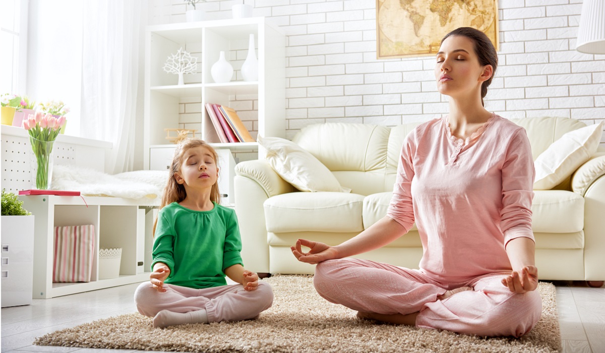 10 ways to relax at home by Funchatt